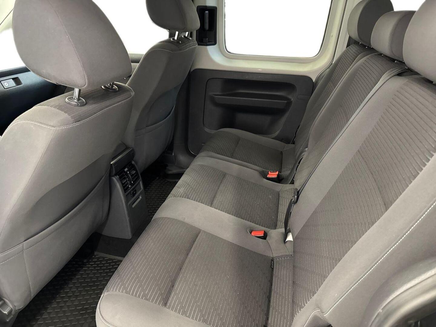 VOLKSWAGEN Caddy Maxi 2014