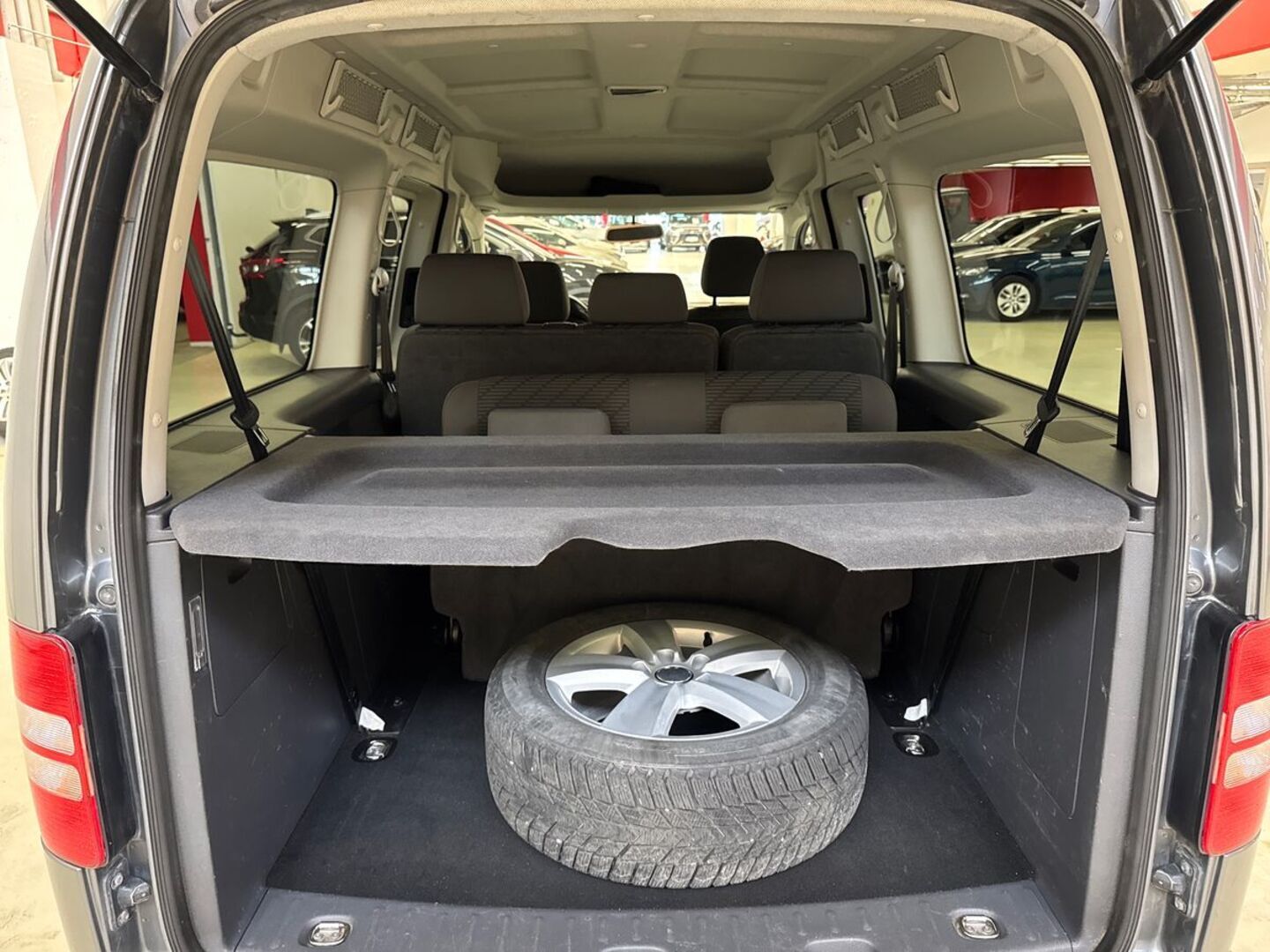 VOLKSWAGEN Caddy Maxi 2014