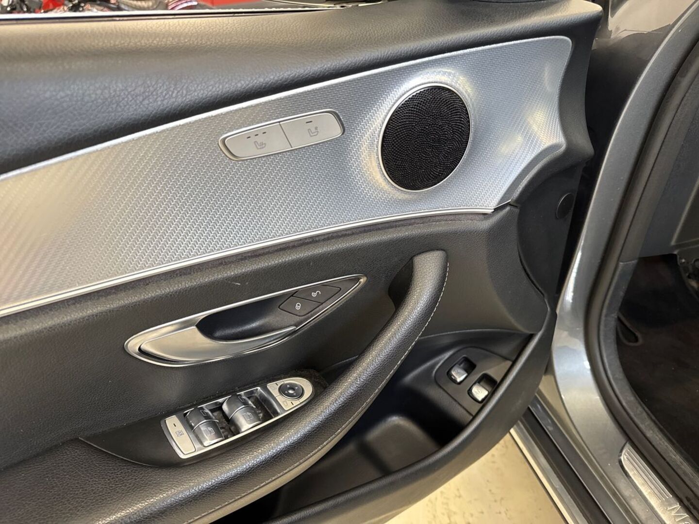 MERCEDES-BENZ E 15