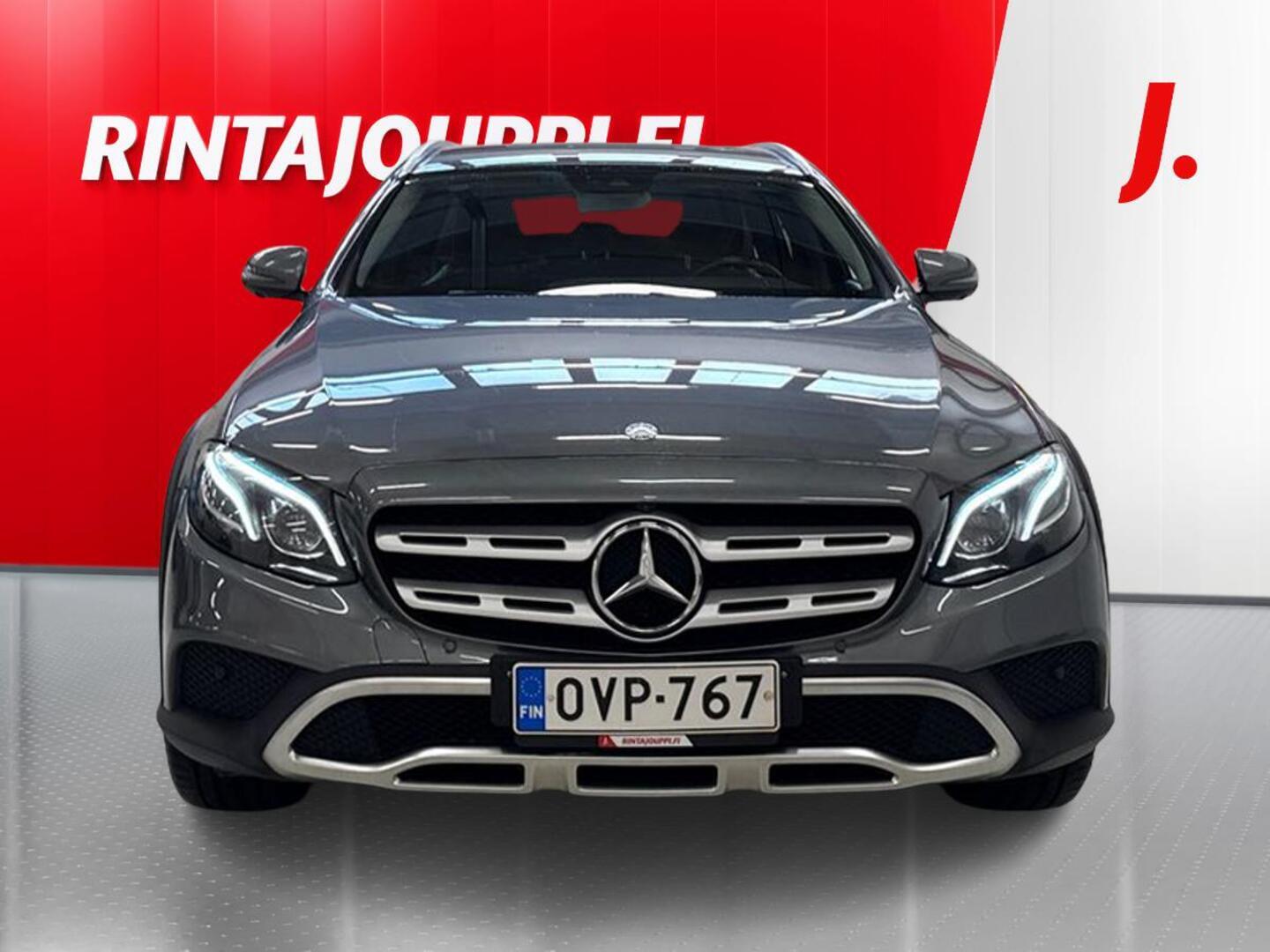 MERCEDES-BENZ E 3