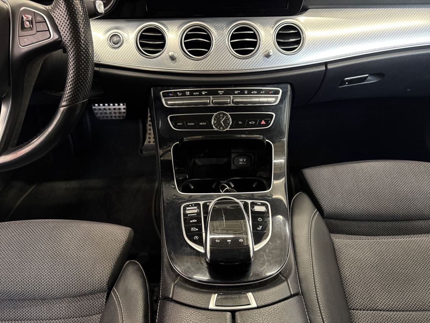 MERCEDES-BENZ E 32