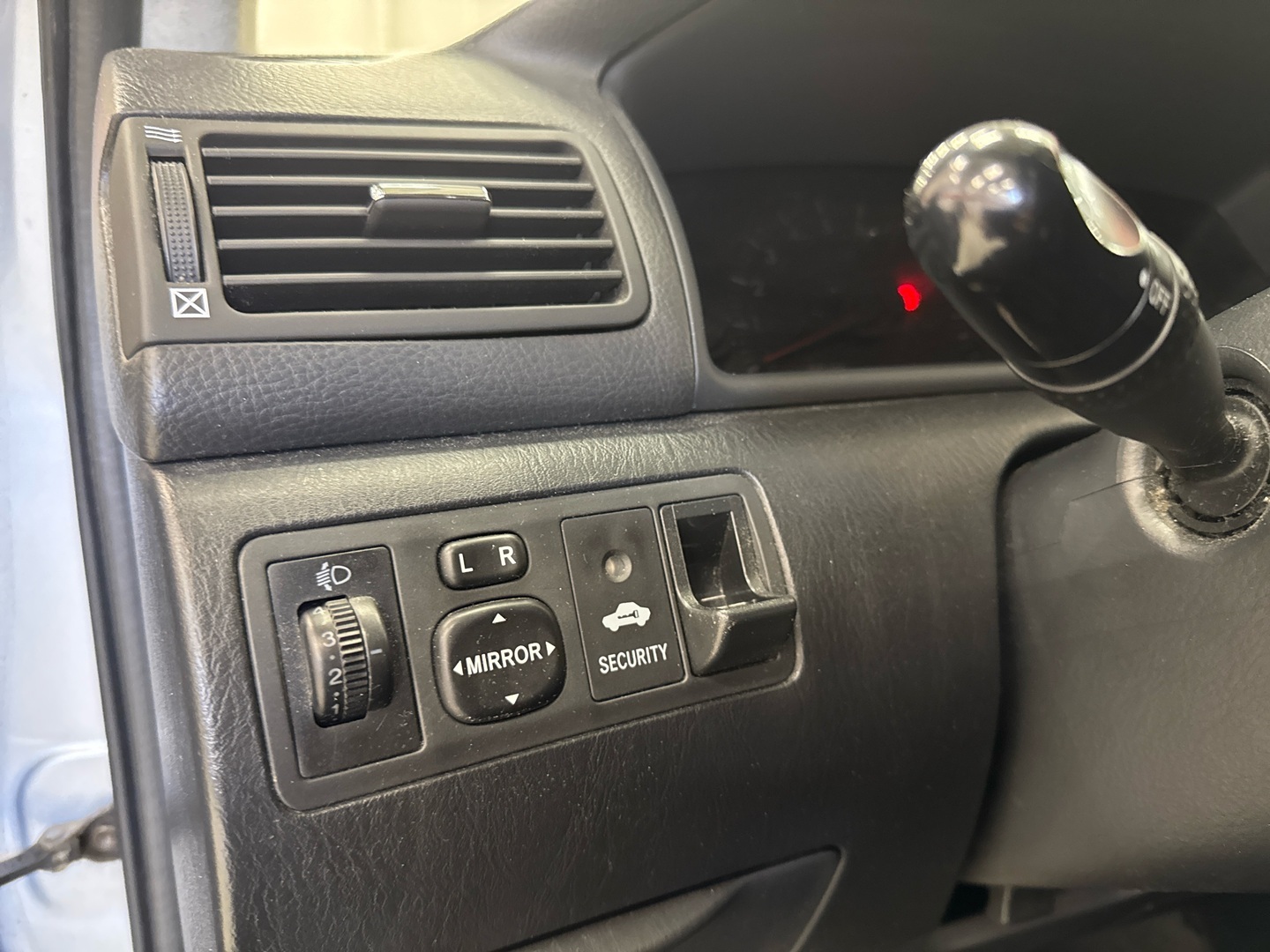TOYOTA Corolla 2004