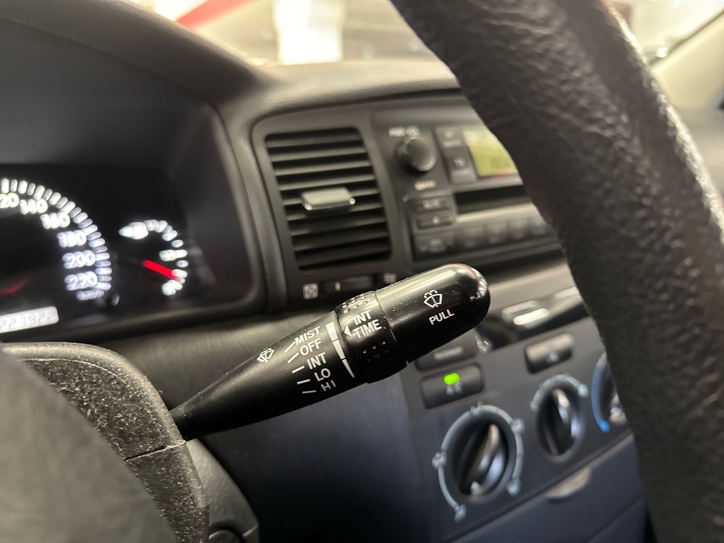 TOYOTA Corolla 2004