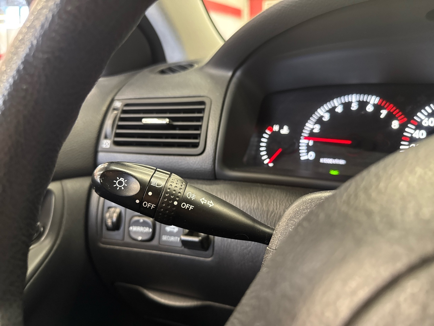 TOYOTA Corolla 2004