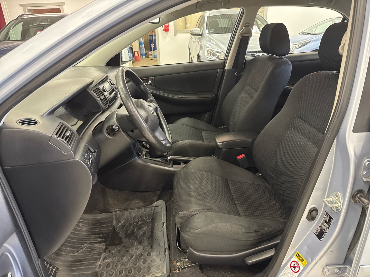 TOYOTA Corolla 2004