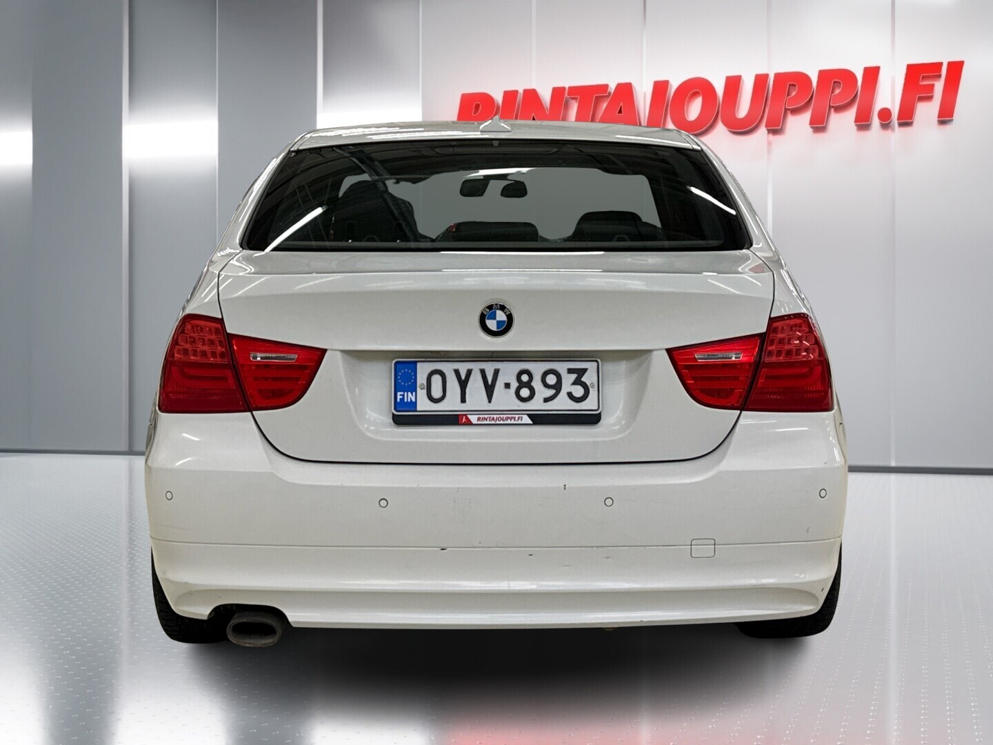 BMW 318 2011