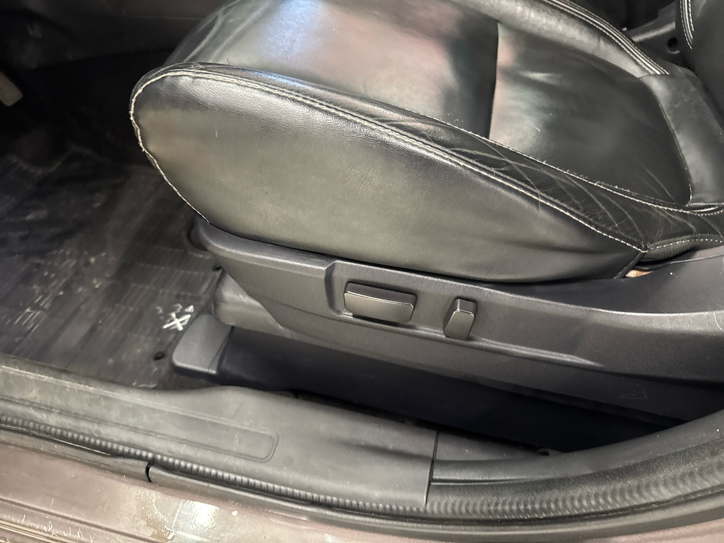 MITSUBISHI Outlander 2016