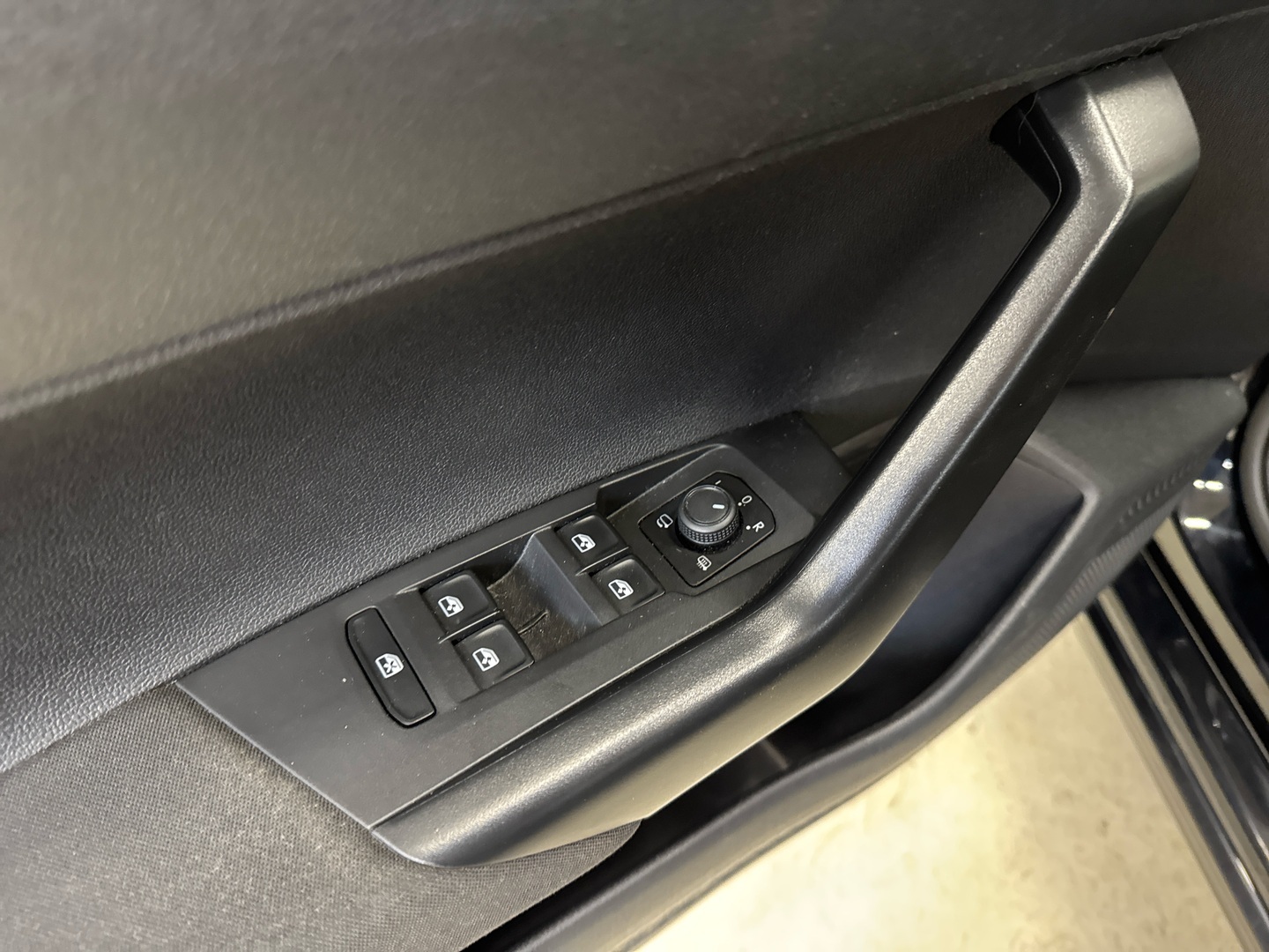 VOLKSWAGEN Polo 2022