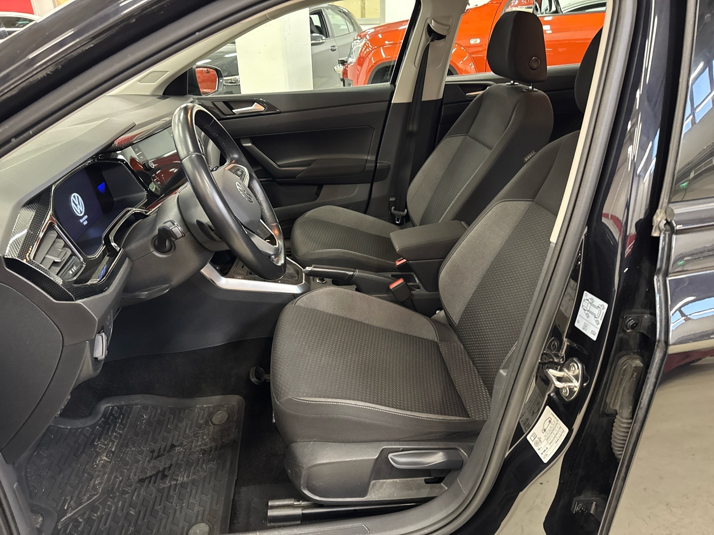 VOLKSWAGEN Polo 2022