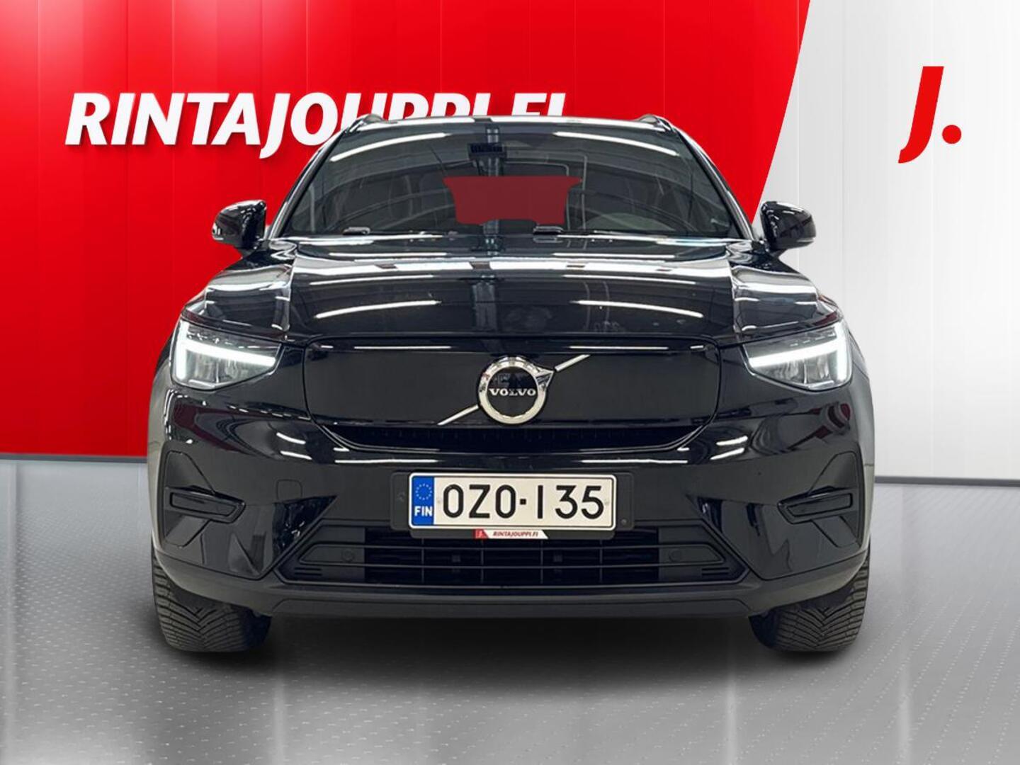 VOLVO XC40 2023