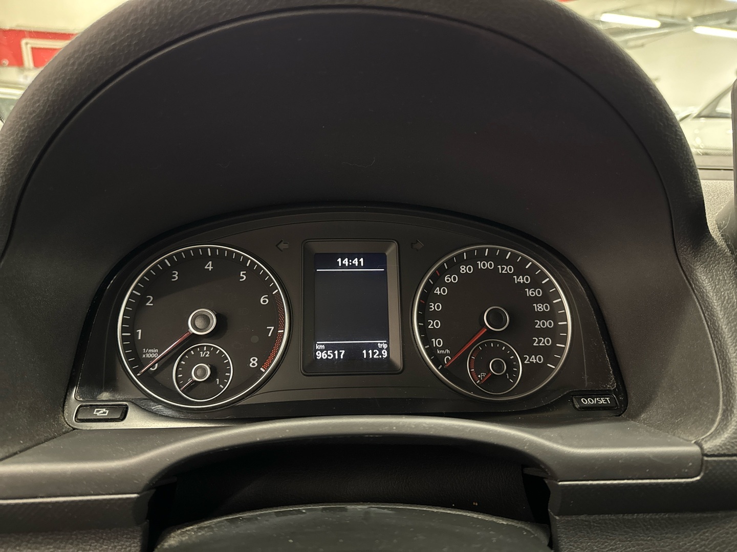 VOLKSWAGEN Caddy 2011