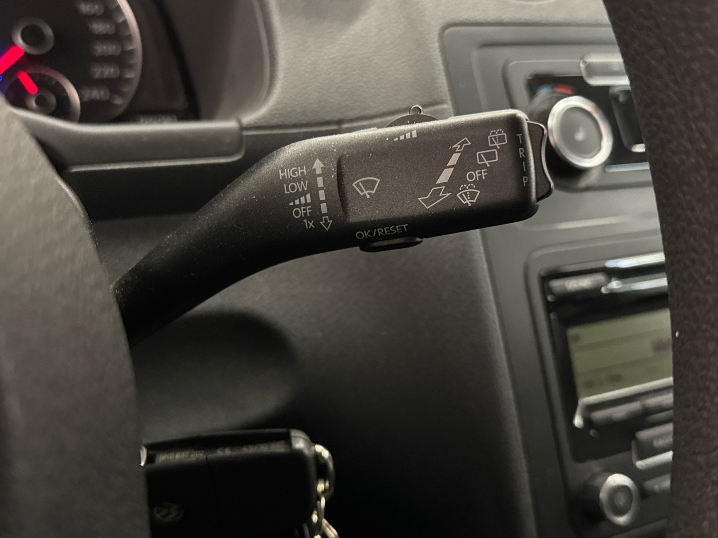 VOLKSWAGEN Caddy 2011