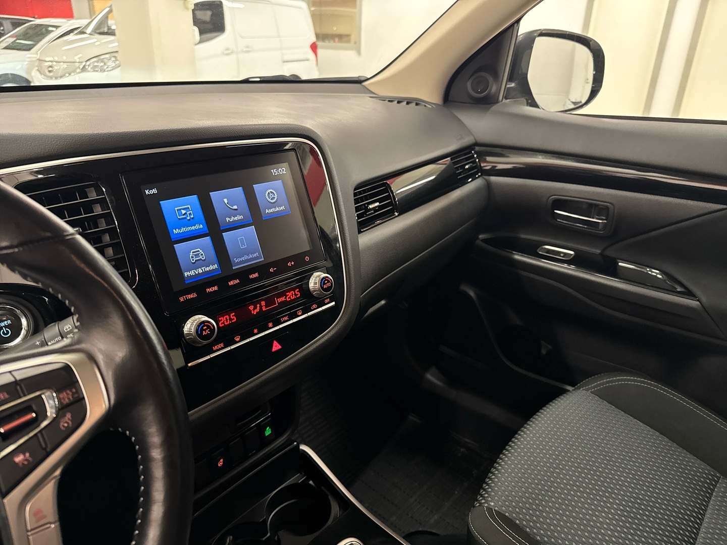 MITSUBISHI Outlander PHEV 2019