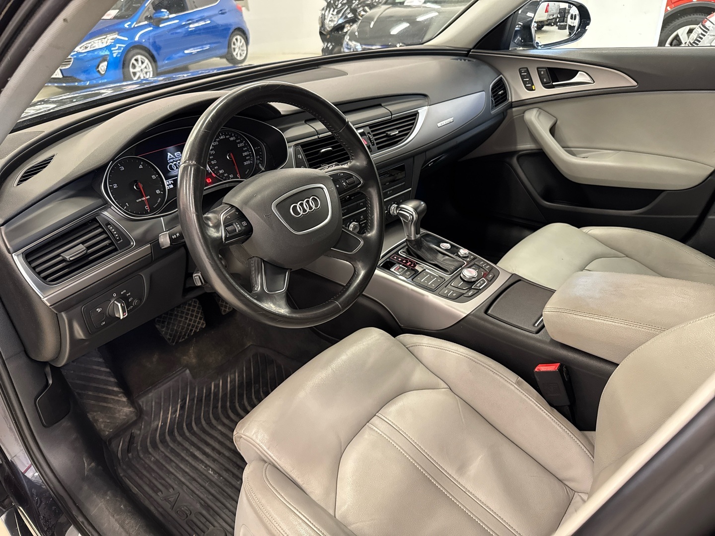AUDI A6 allroad quattro 2013