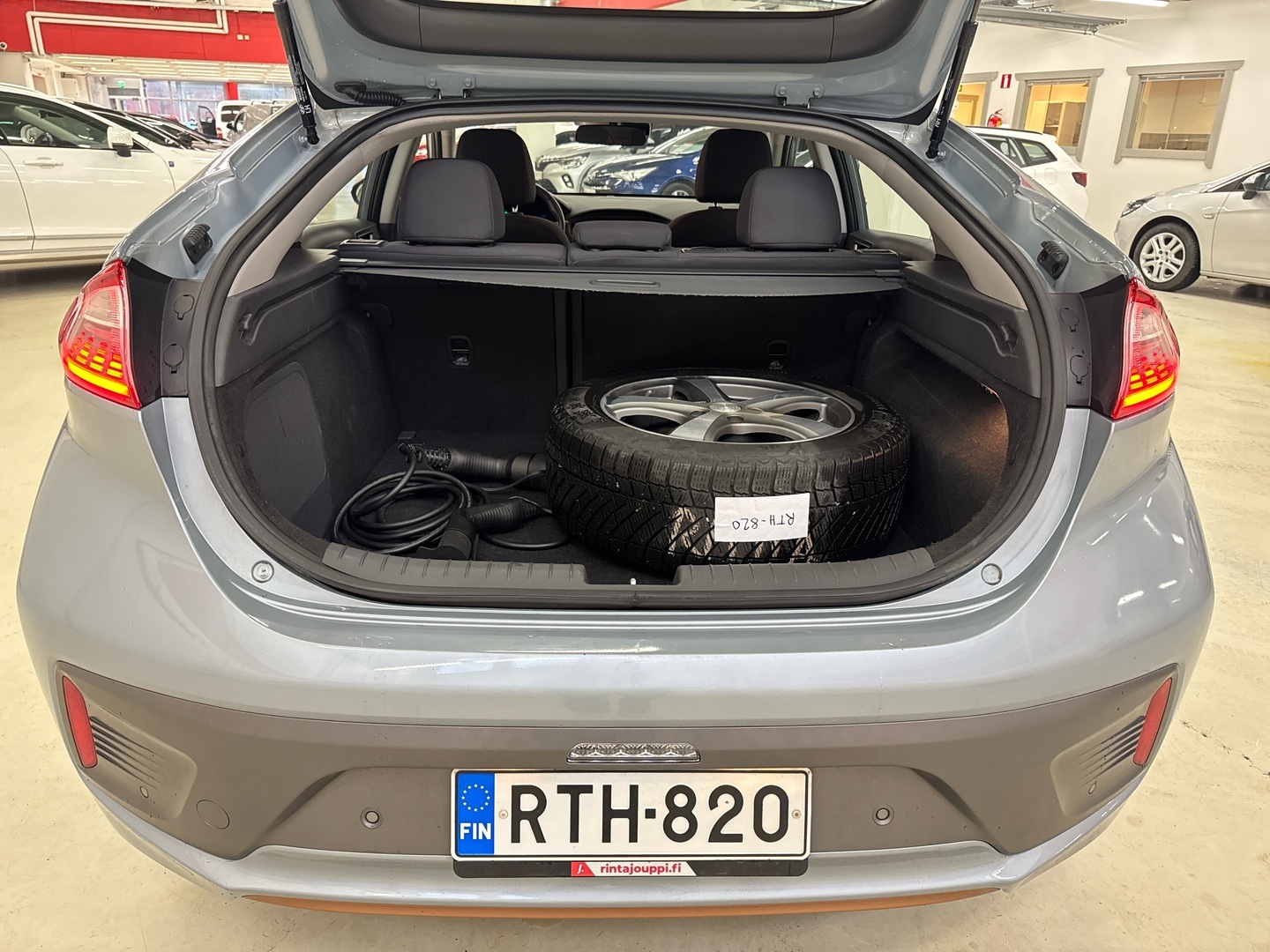 HYUNDAI IONIQ electric 2017