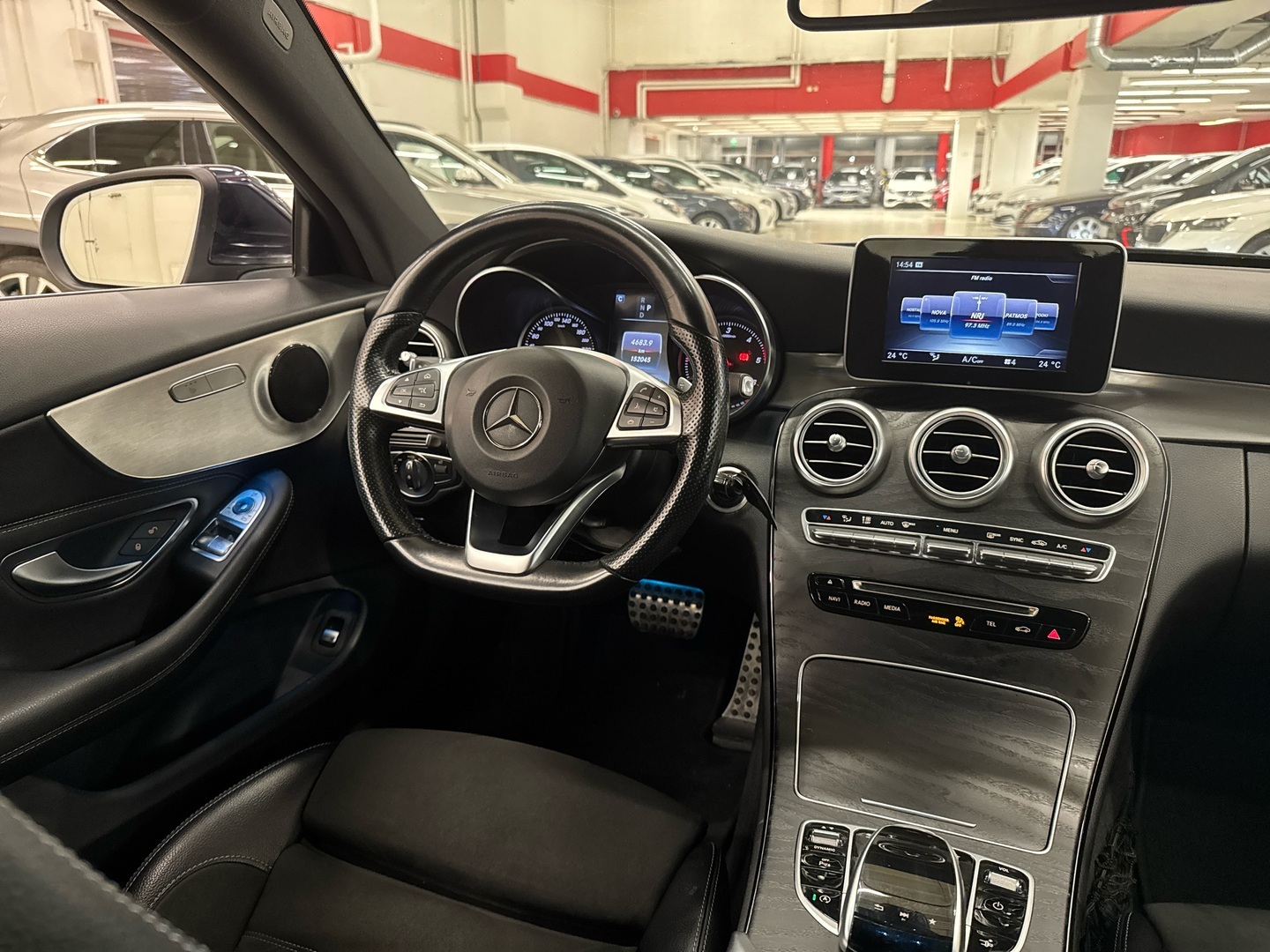 MERCEDES-BENZ C 2016