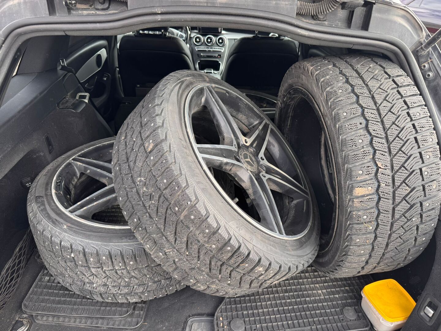 MERCEDES-BENZ C 2018
