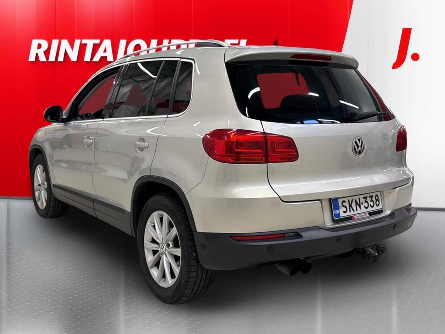 VOLKSWAGEN Tiguan 2