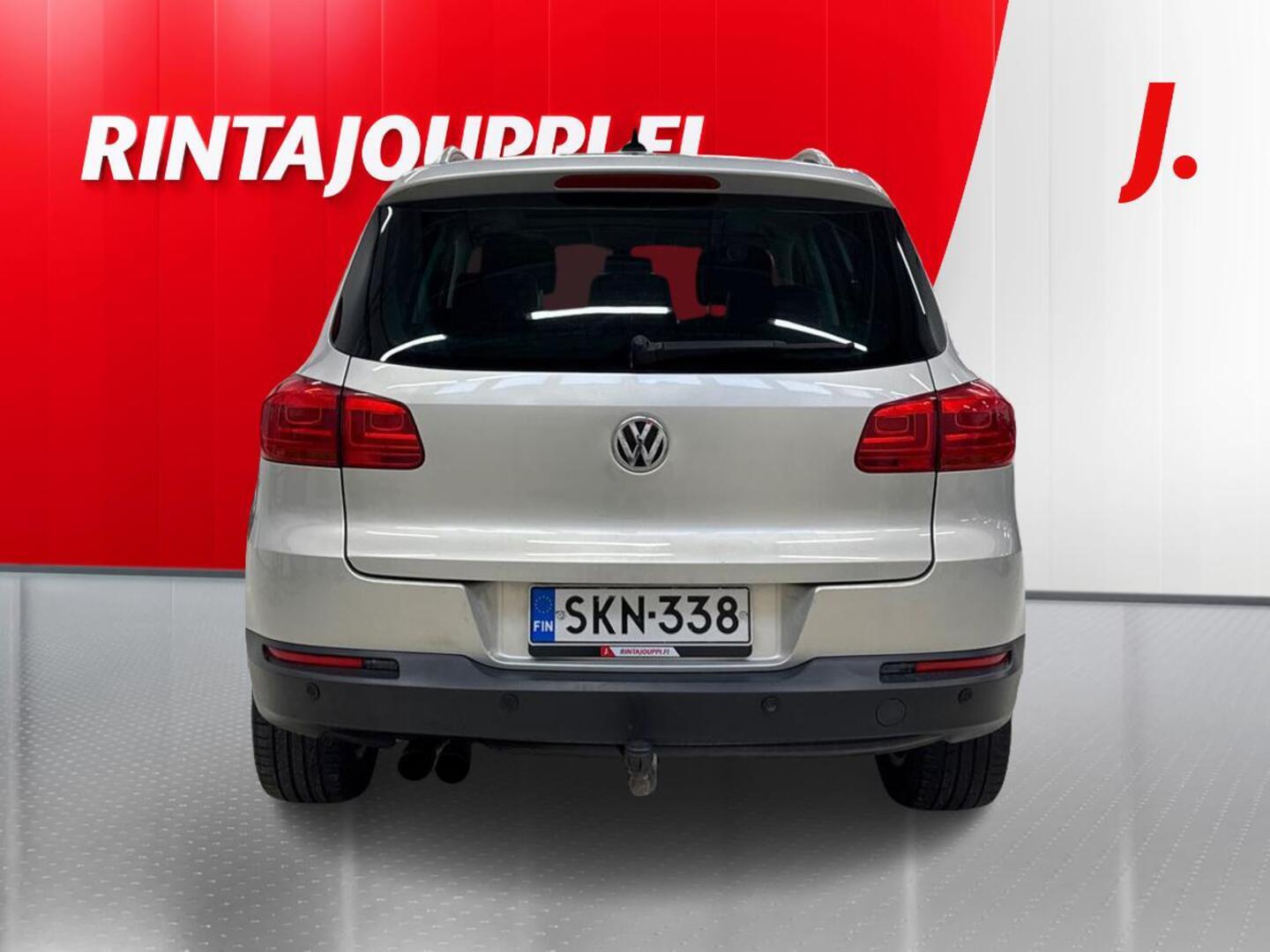 VOLKSWAGEN Tiguan 5