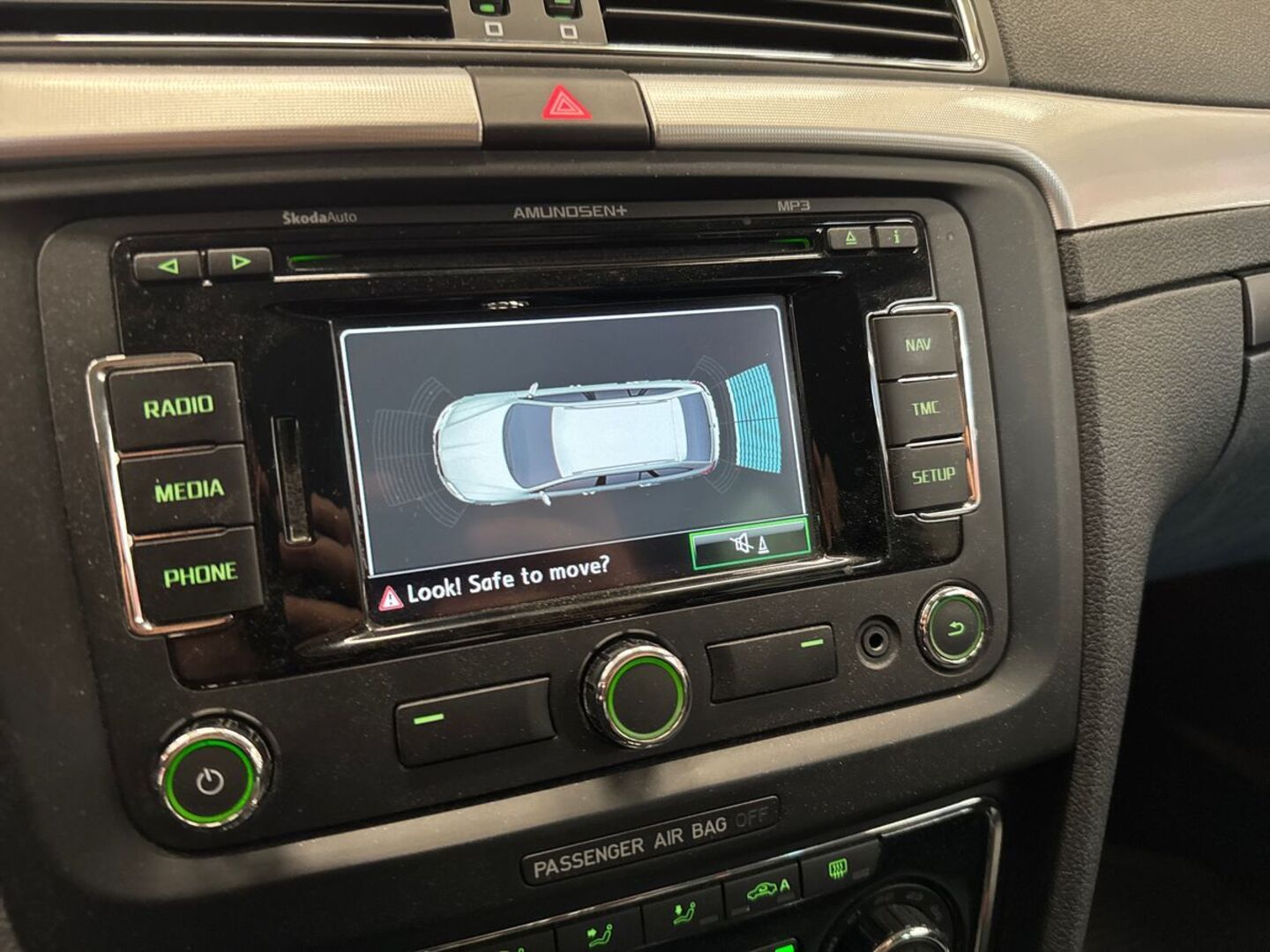 SKODA Superb 2013