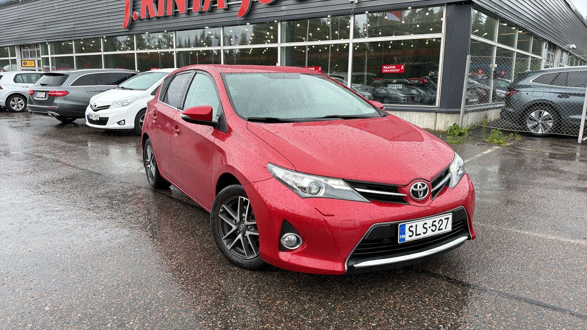 TOYOTA Auris 2014