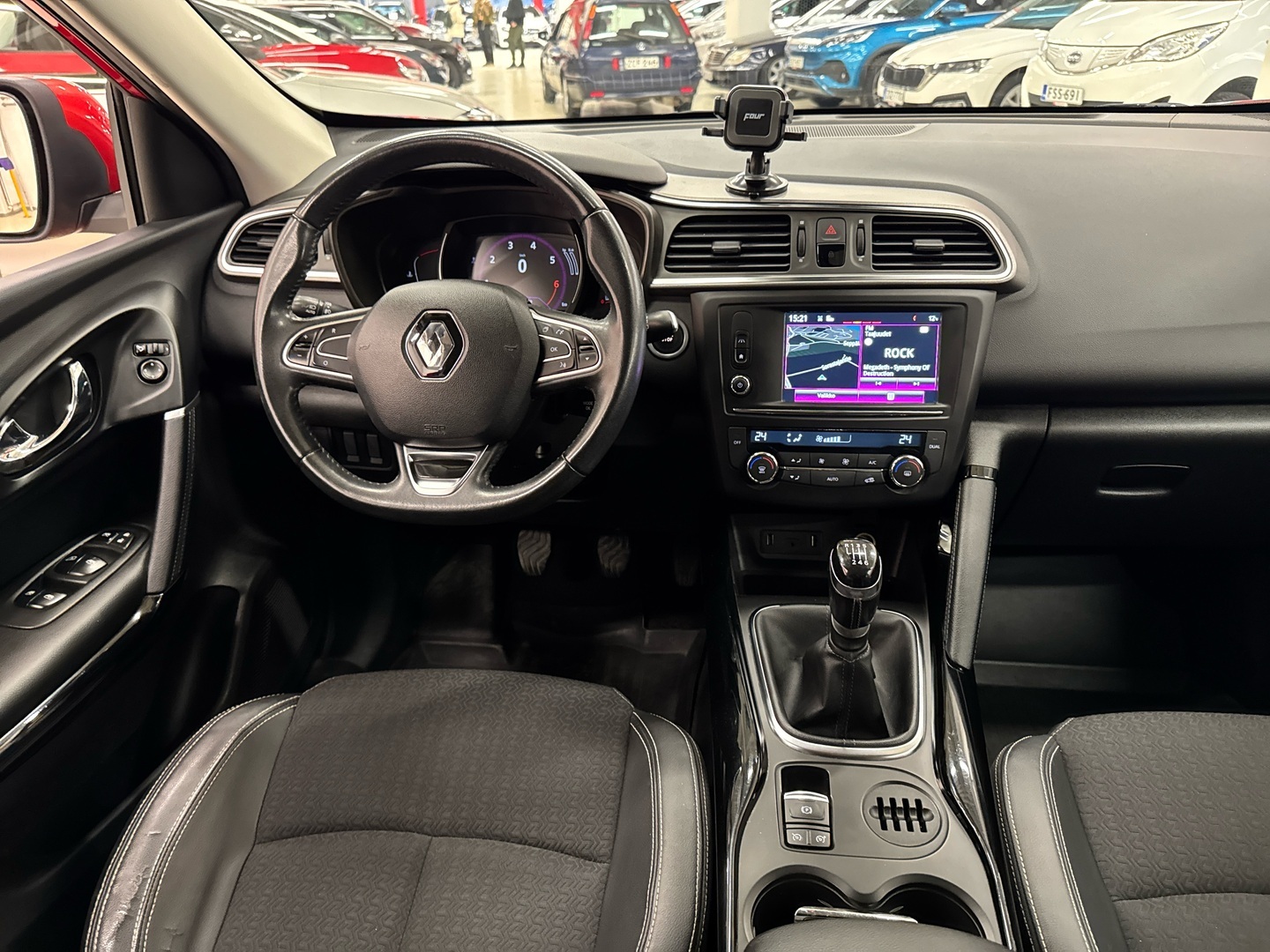 RENAULT Kadjar 2015