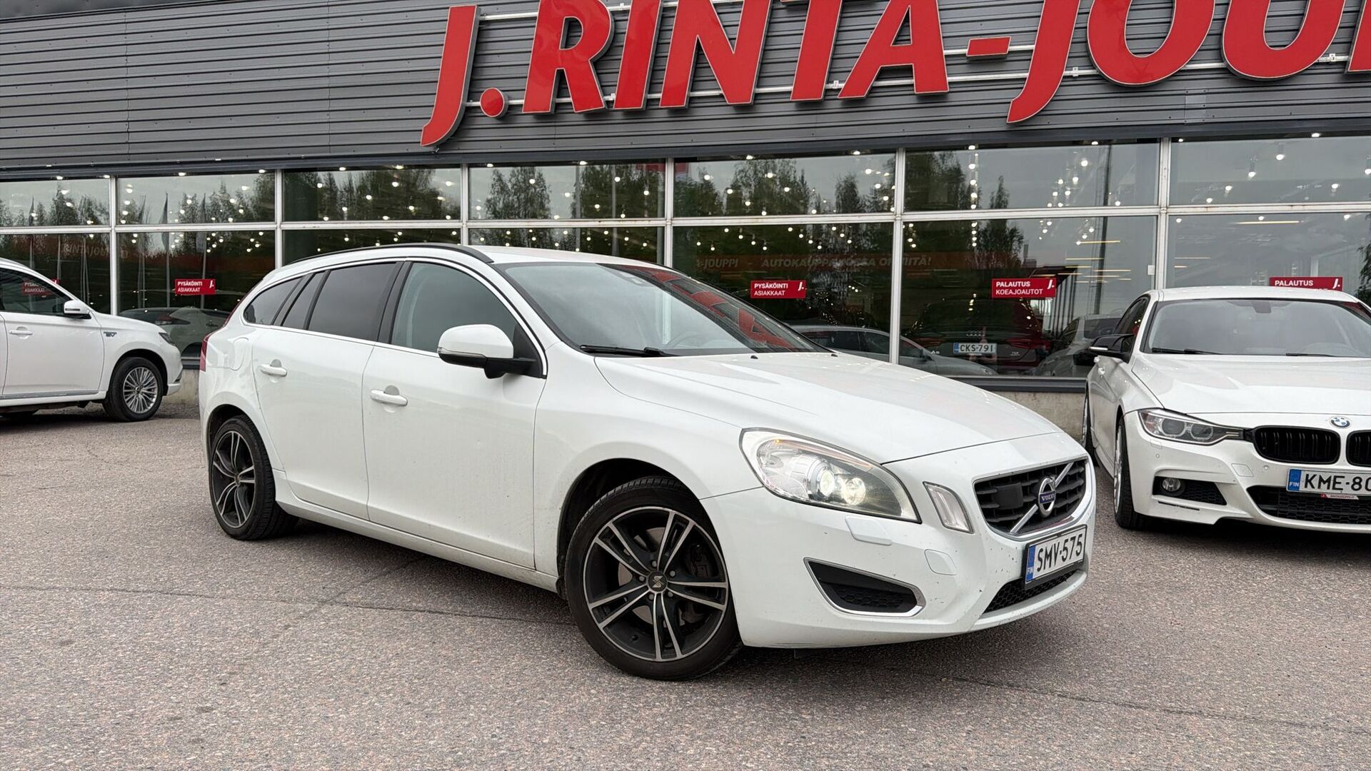 VOLVO V60 2013