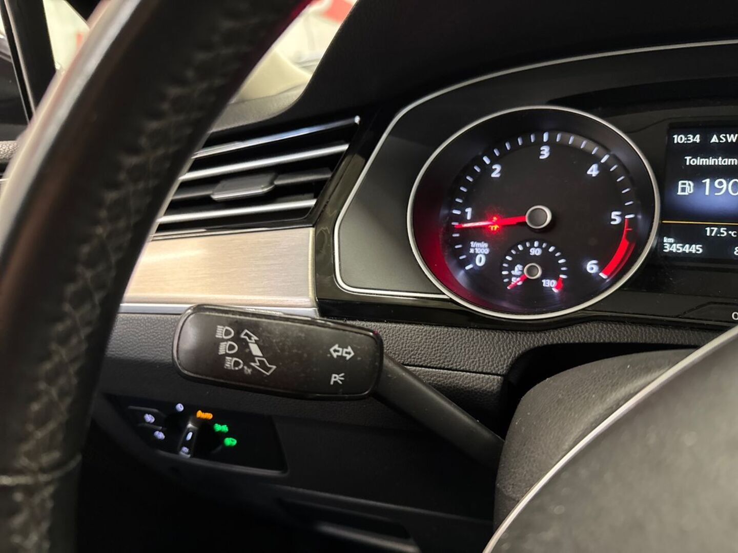 VOLKSWAGEN Passat 2015
