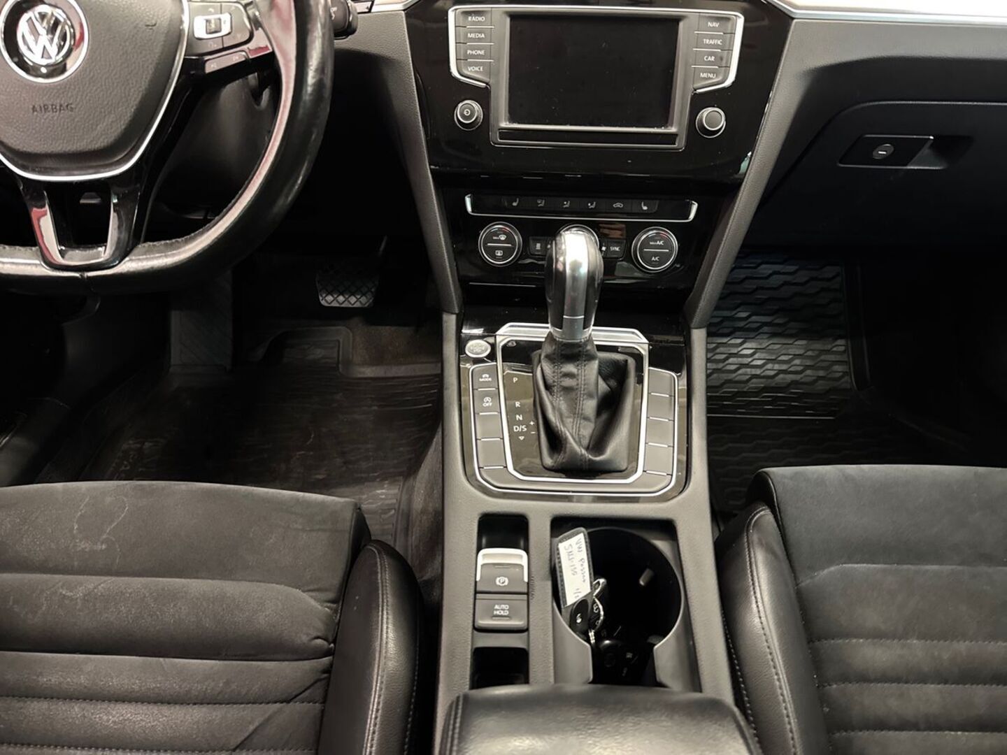 VOLKSWAGEN Passat 2015