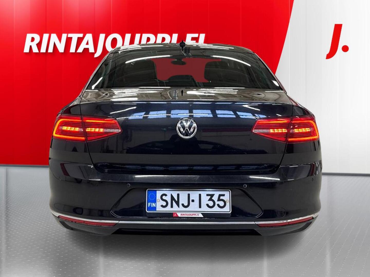 VOLKSWAGEN Passat 2015