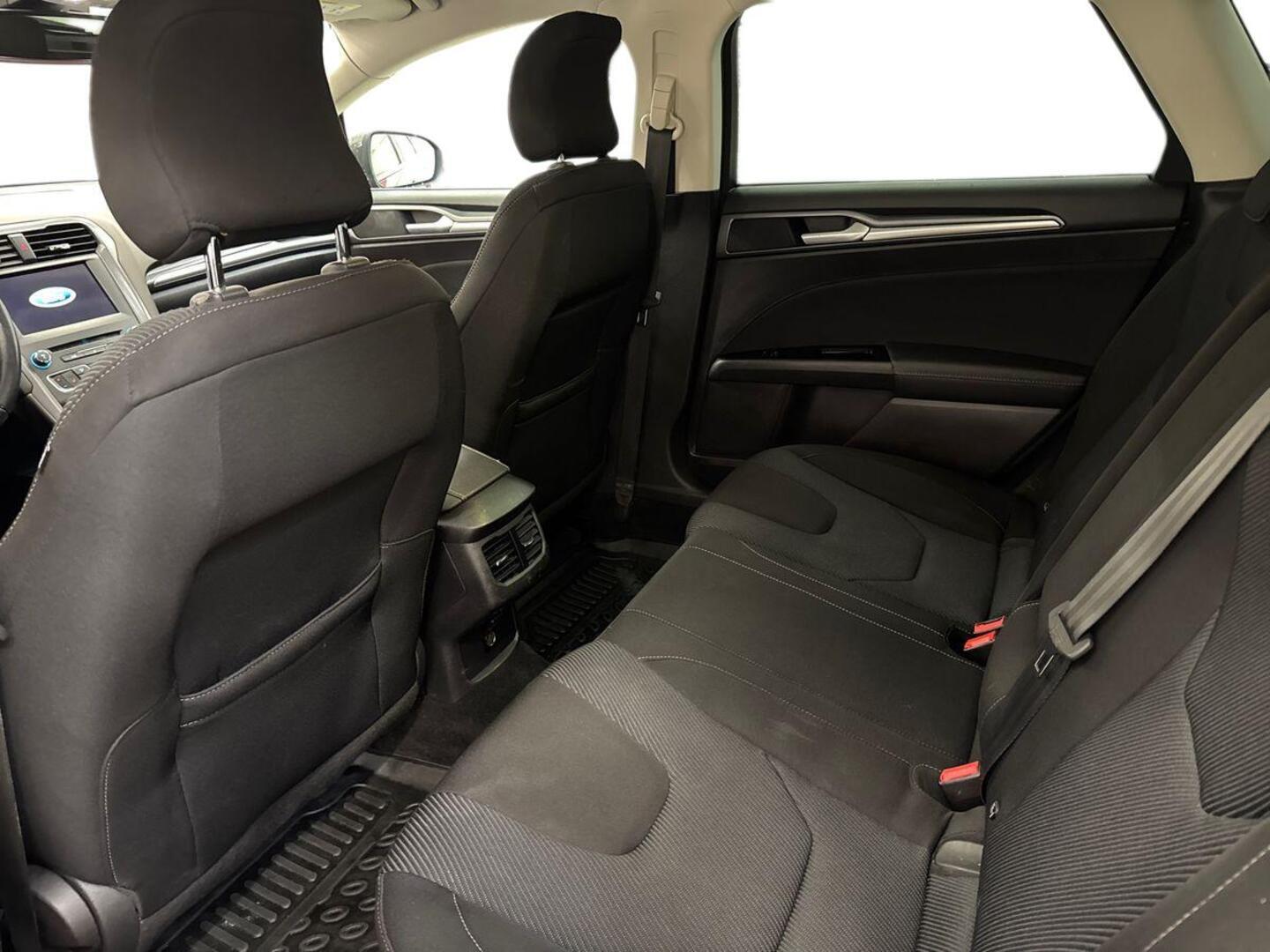 FORD Mondeo 10