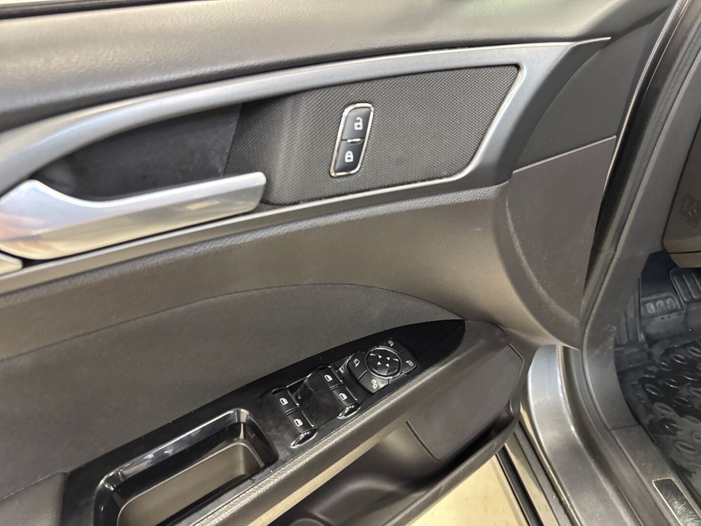 FORD Mondeo 15