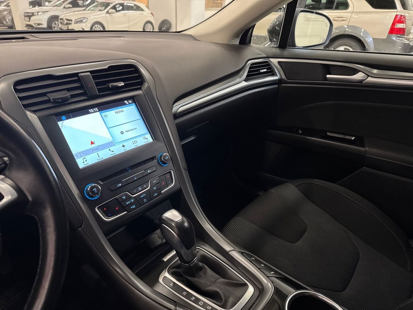 FORD Mondeo 25