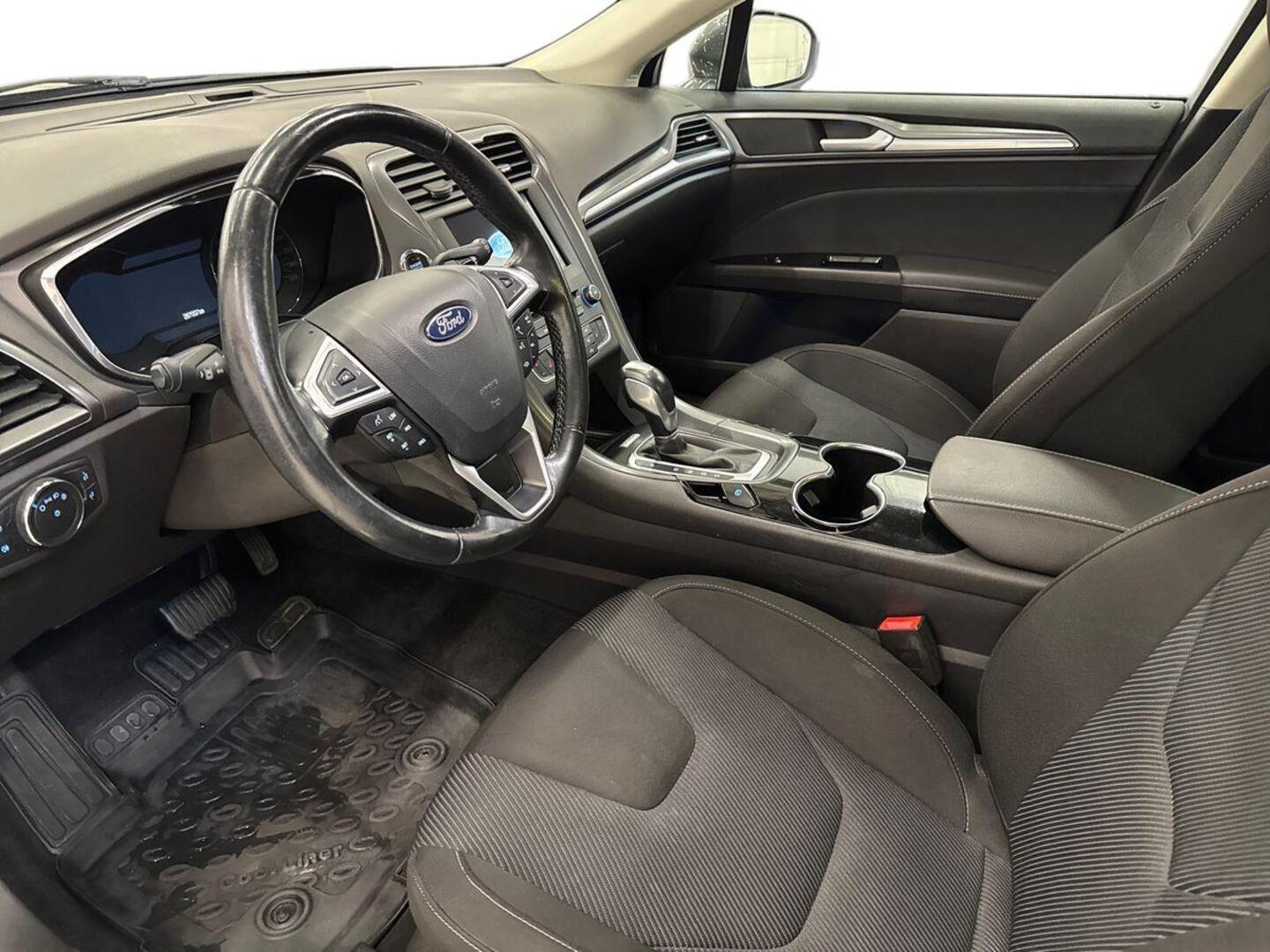 FORD Mondeo 7