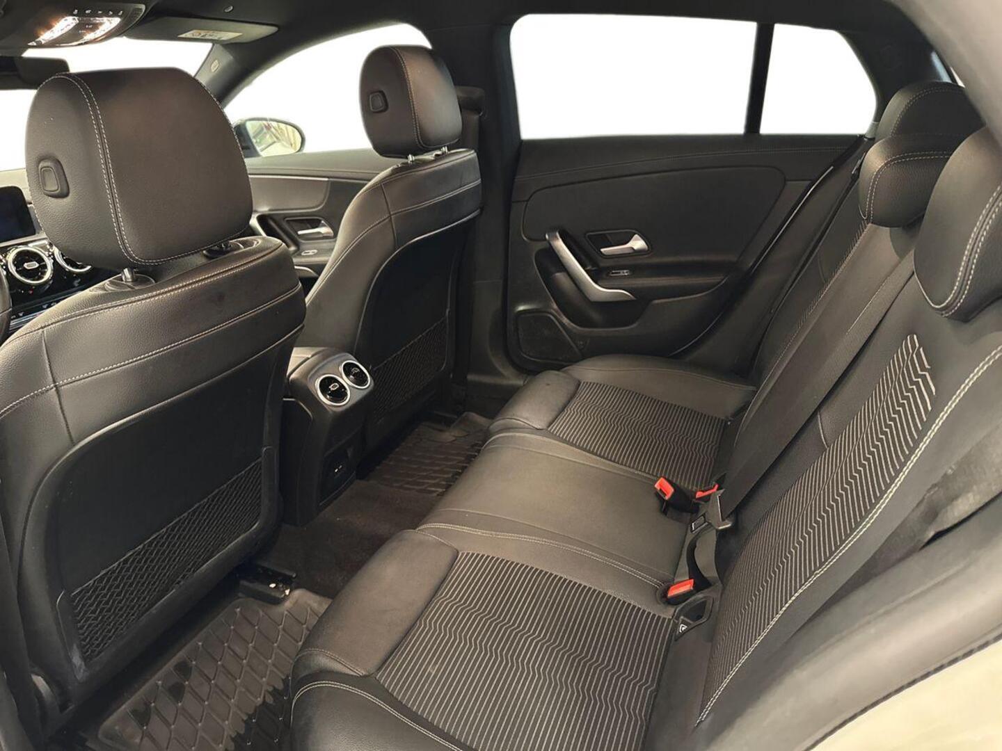 MERCEDES-BENZ CLA 2020