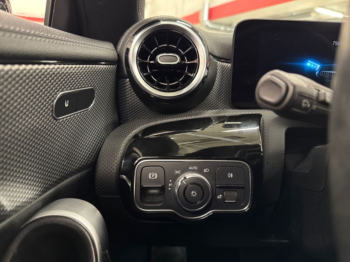 MERCEDES-BENZ CLA 2020