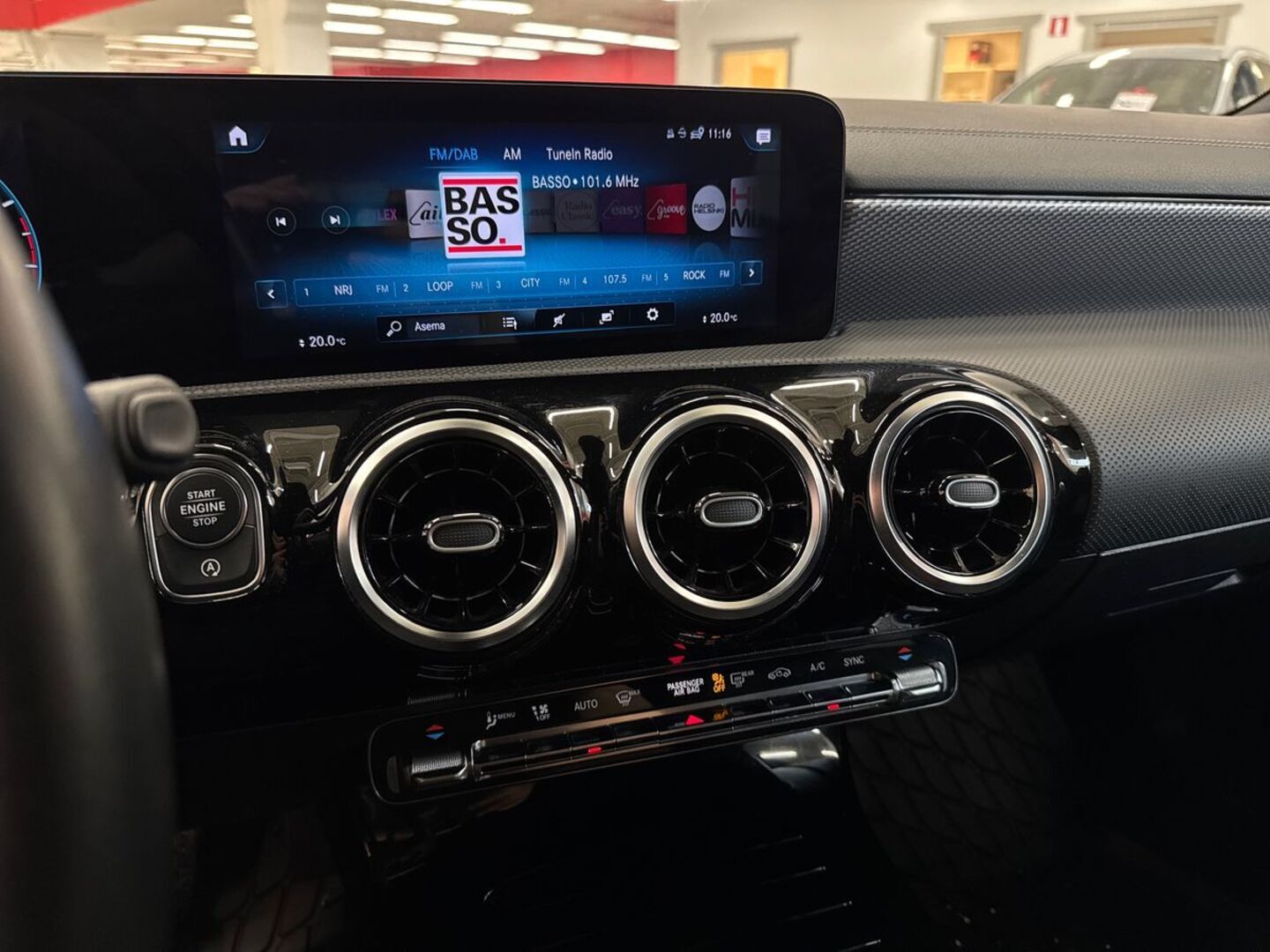 MERCEDES-BENZ CLA 2020