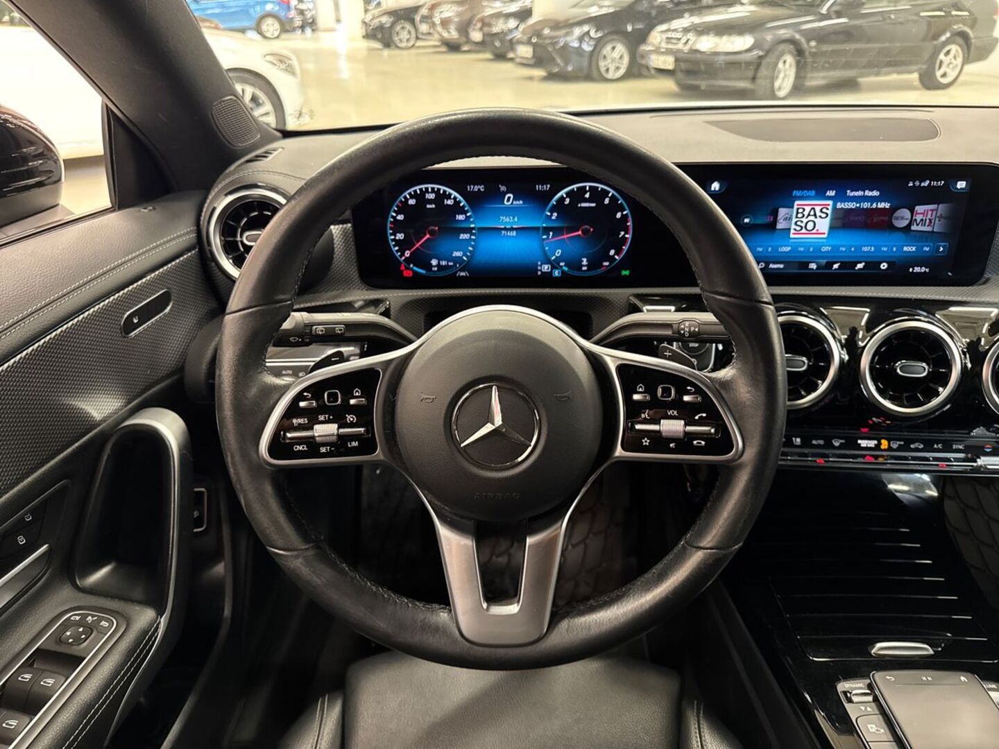 MERCEDES-BENZ CLA 2020