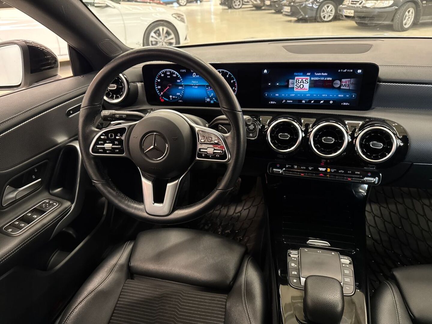 MERCEDES-BENZ CLA 2020
