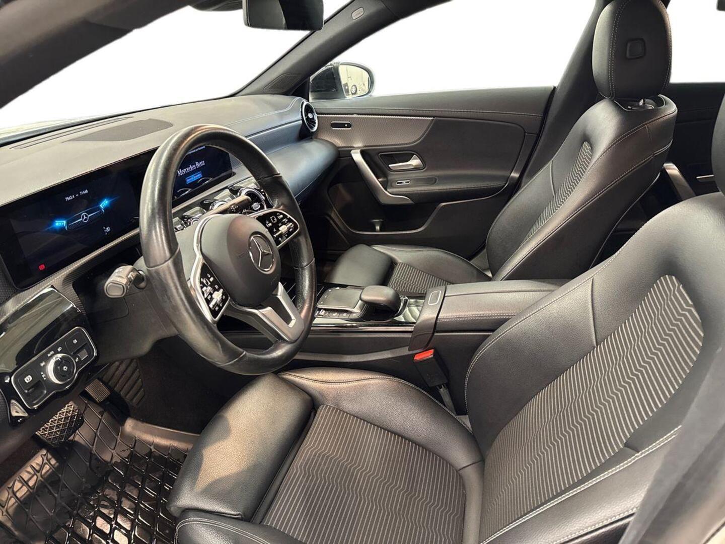 MERCEDES-BENZ CLA 2020