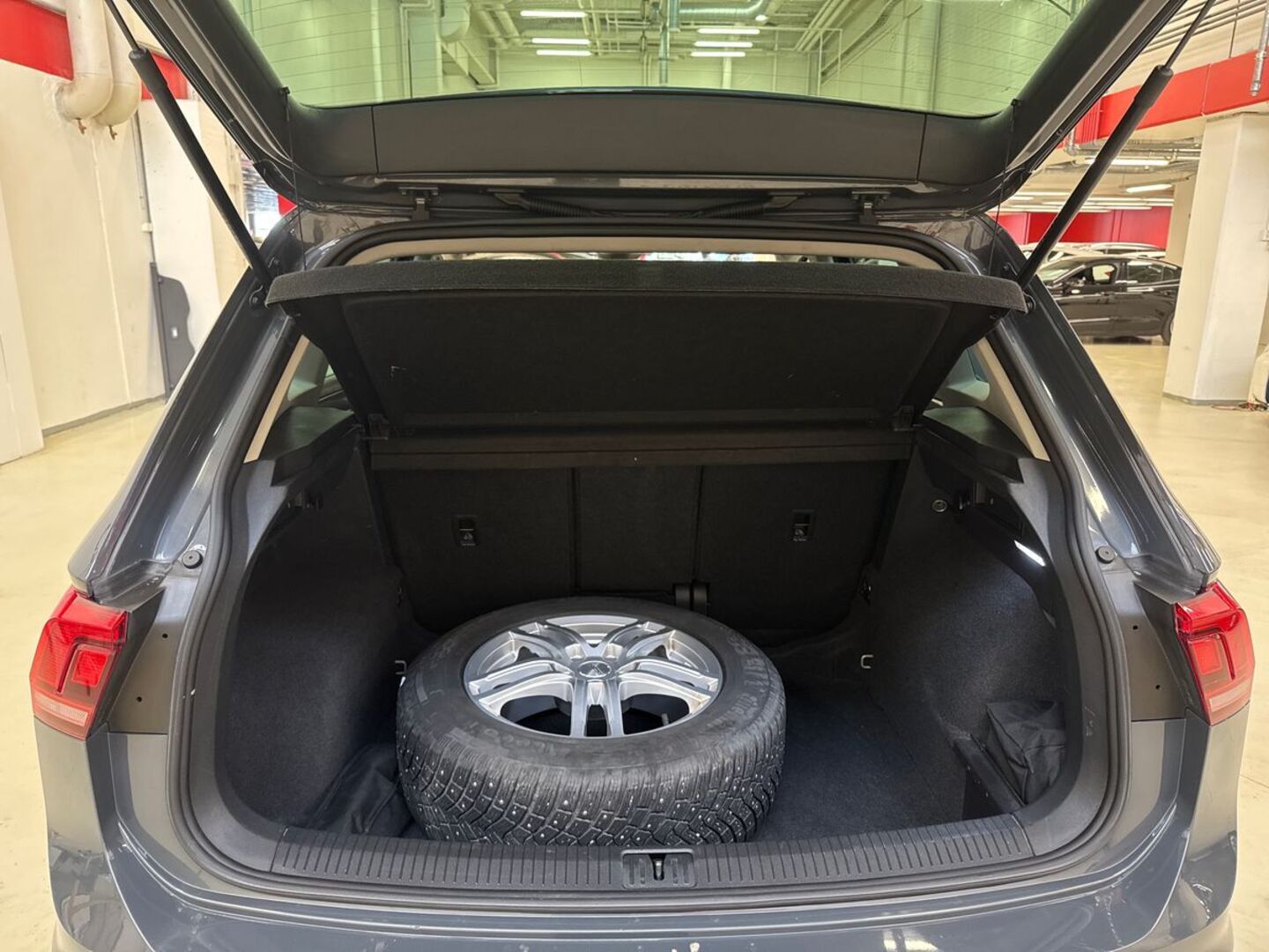 VOLKSWAGEN Tiguan 2022