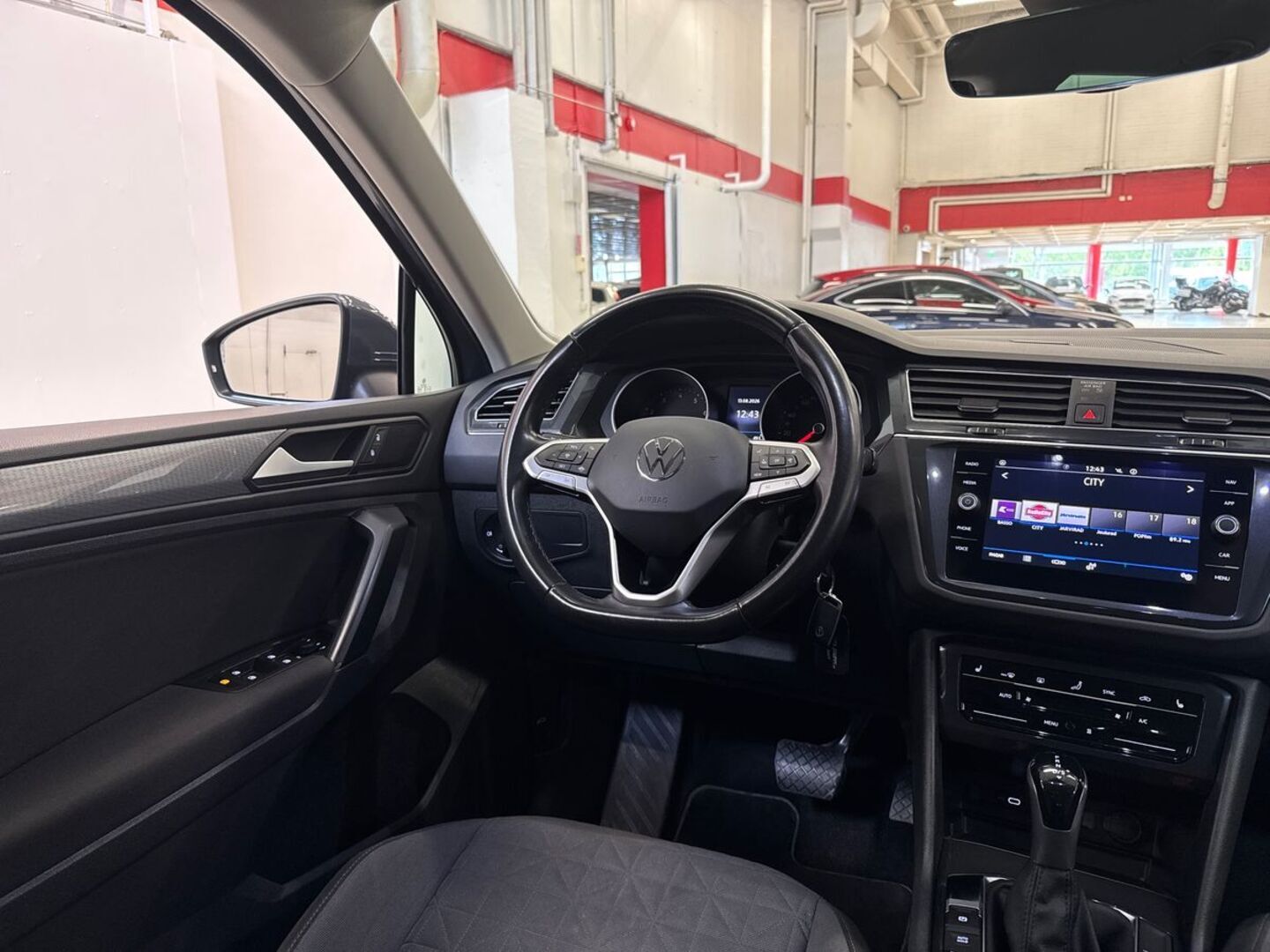 VOLKSWAGEN Tiguan 2022