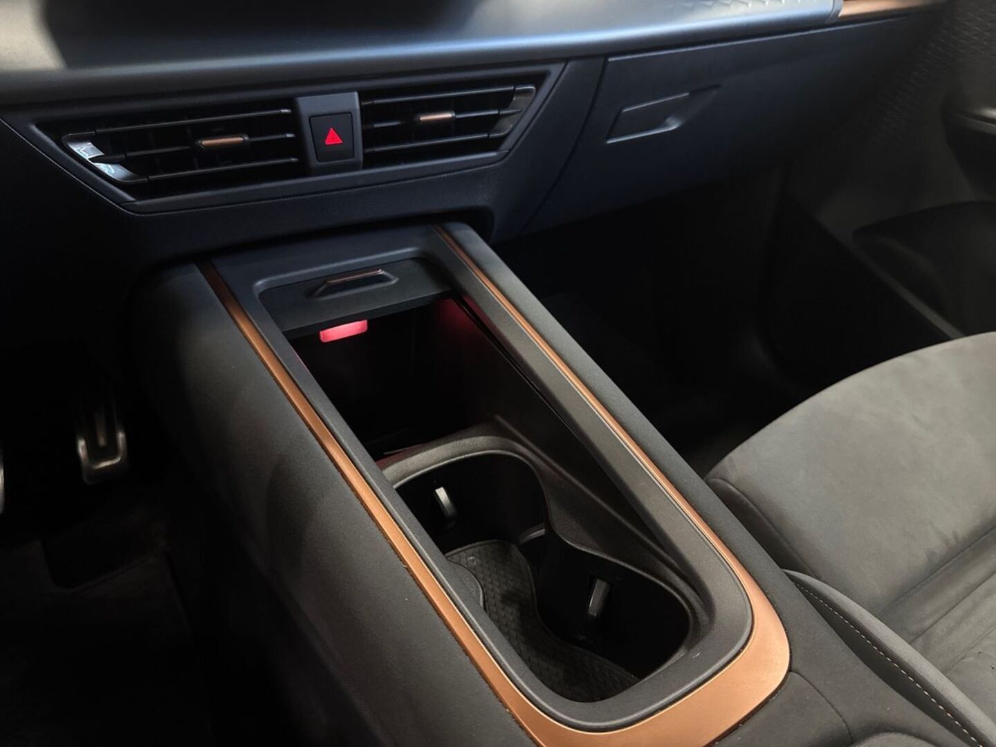 CUPRA Born 2023
