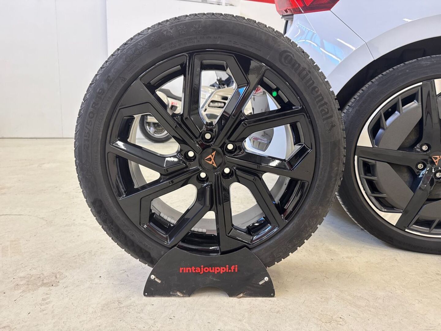 CUPRA Born 2023