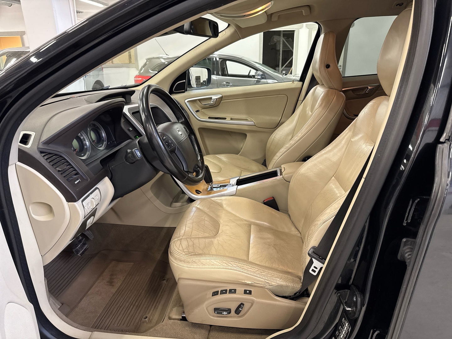 VOLVO XC60 2009