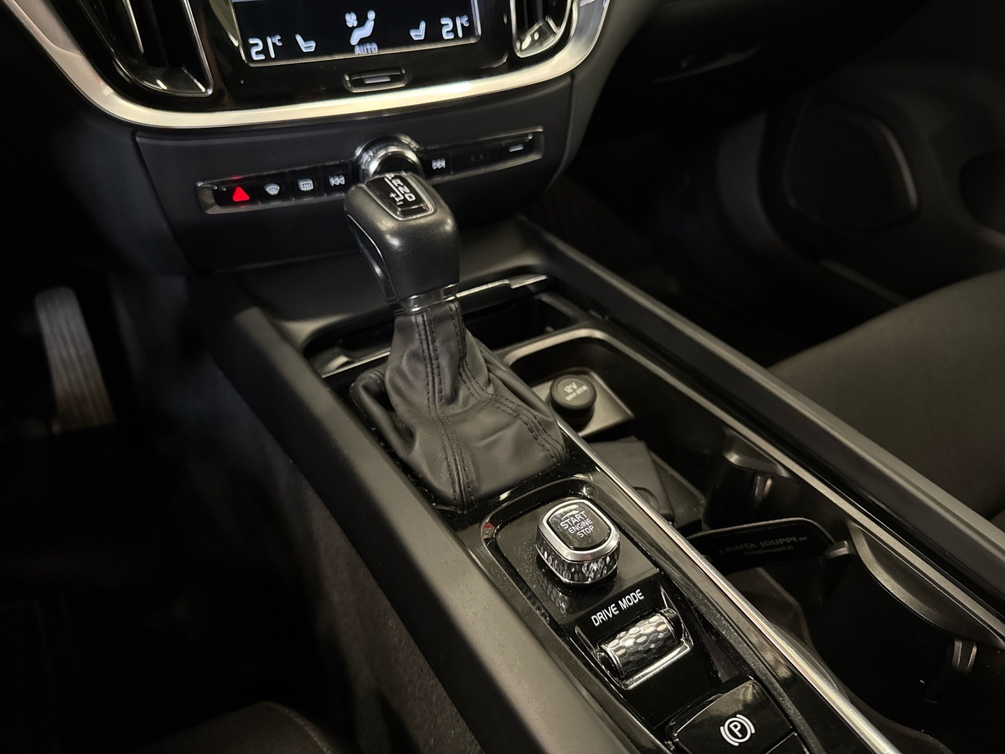 VOLVO V60 2019