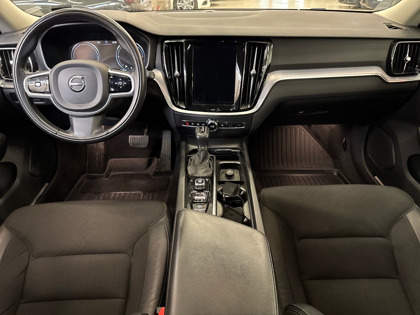 VOLVO V60 2019