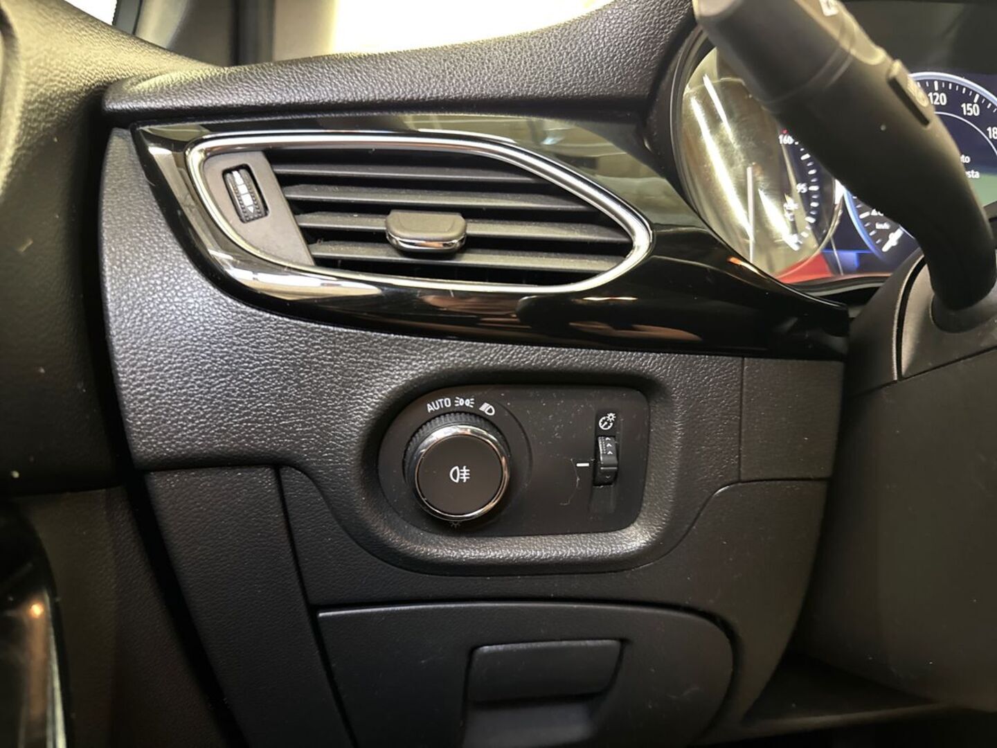 OPEL Astra 2020