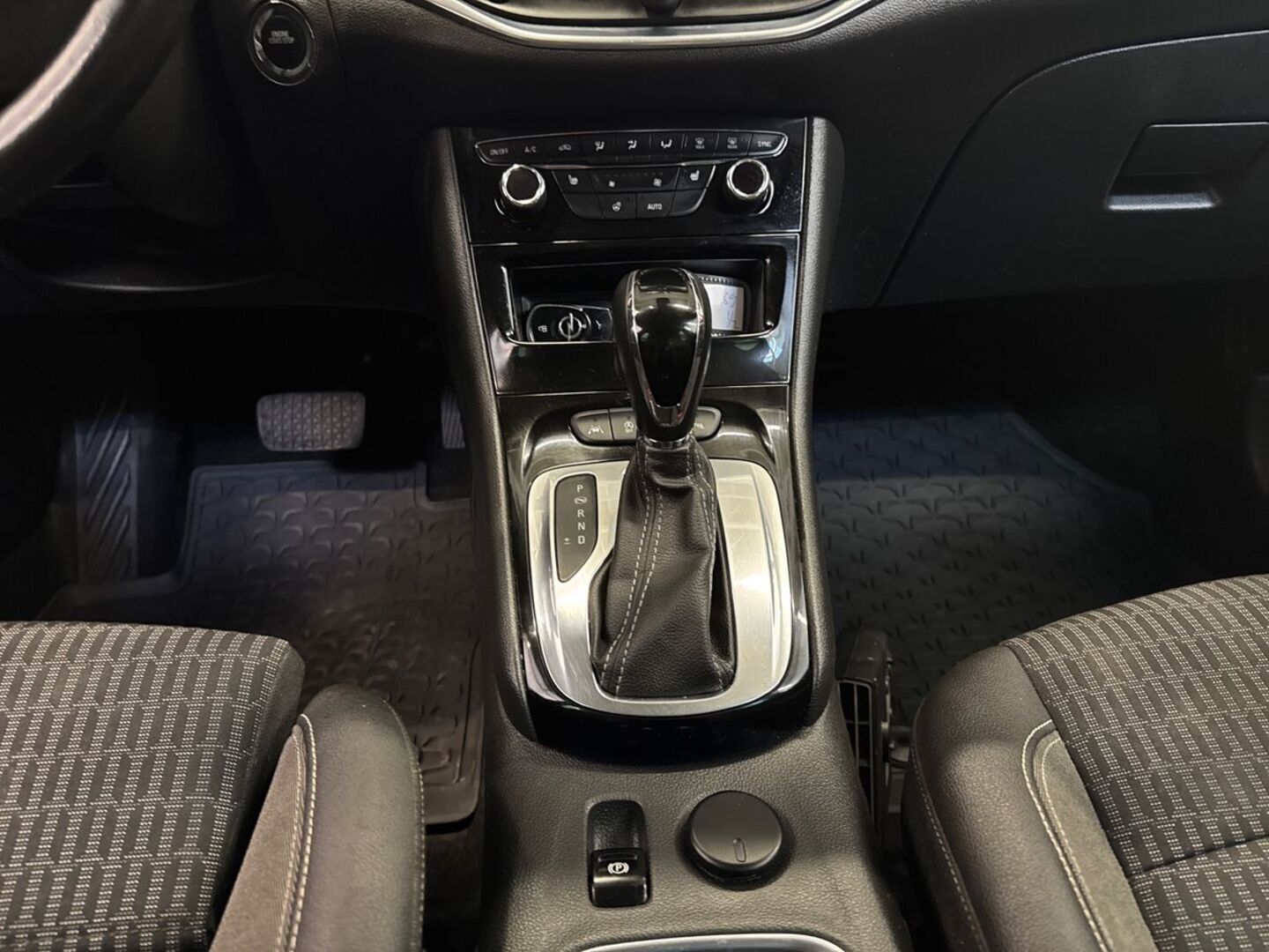 OPEL Astra 2020