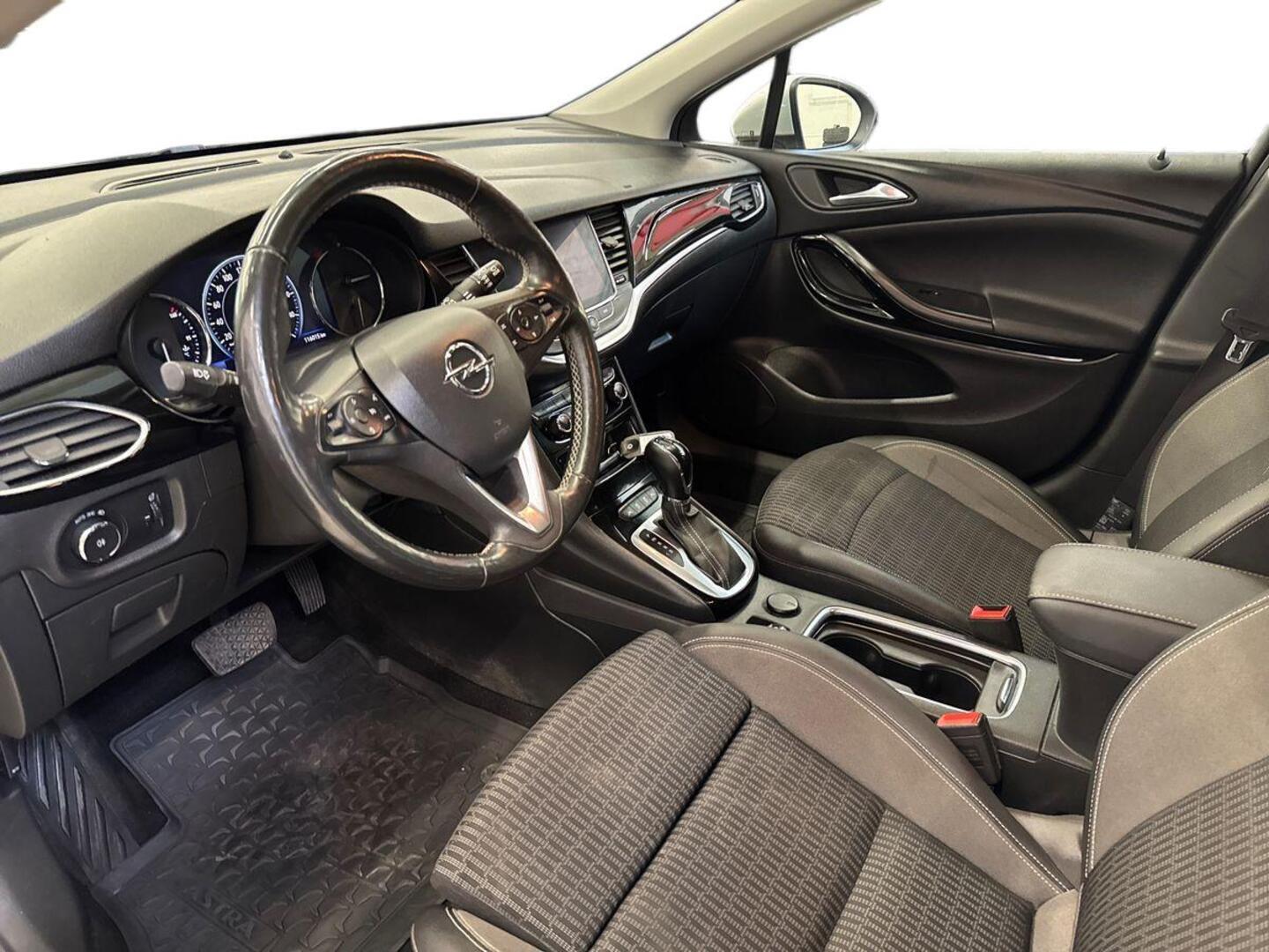 OPEL Astra 2020